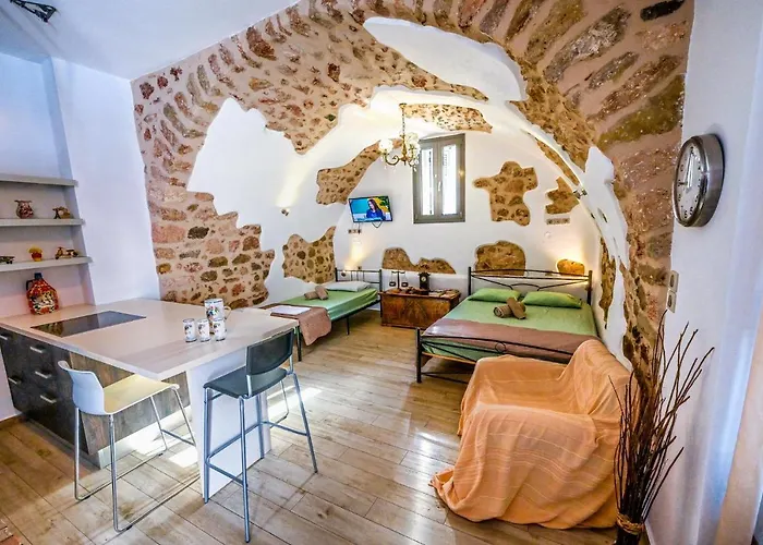Καμάρα Χωριό Φοινίκι , Kamara Finiki Village