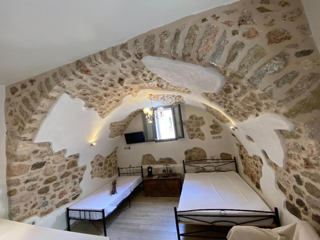 Apartment καμάρα χωριό φοινίκι , Kamara Finiki Village